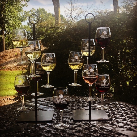 Meet your Posher, Dawn - Picture 5 of 5